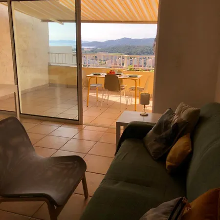 Belle Vue Апартаменты Ле-Лаванду