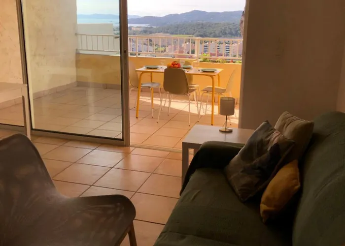 Belle Vue Апартаменты Ле-Лаванду